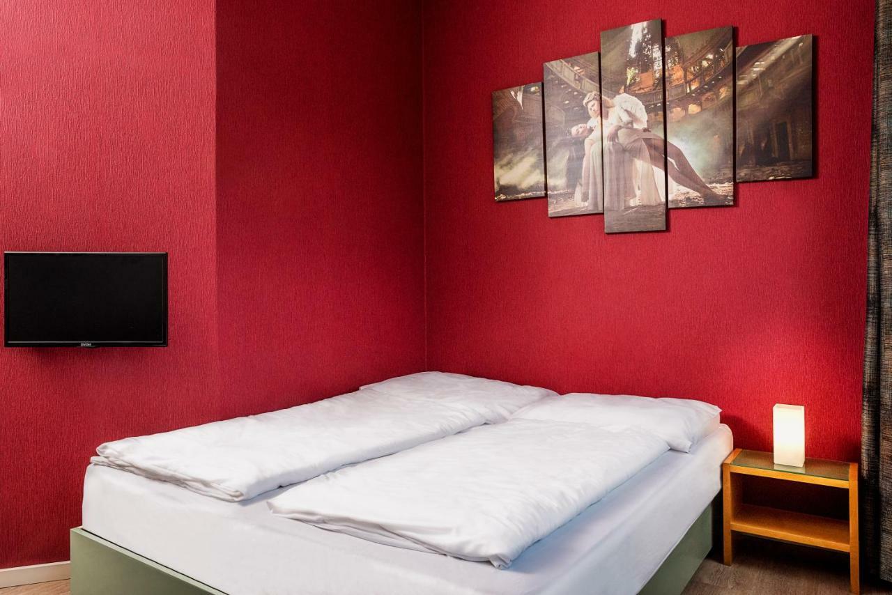 Hotel Sleepinn Volkspark (Adults Only) Hamburg Exterior foto